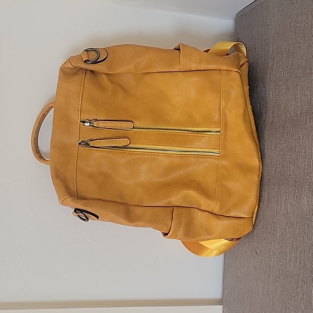 Ordered online but was too small for what I was needing it for.